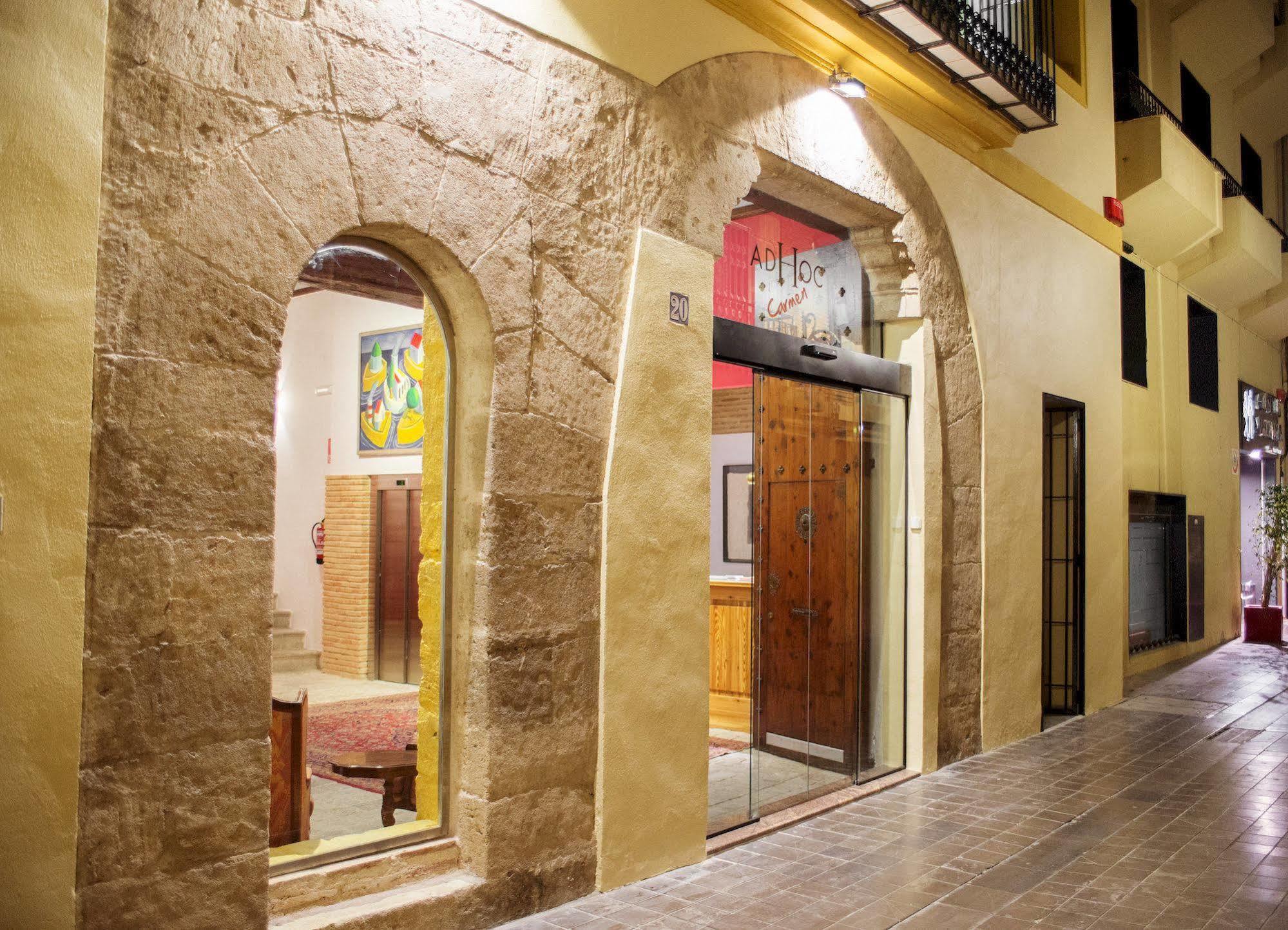 Ad Hoc Carmen Hotel Valencia Bagian luar foto
