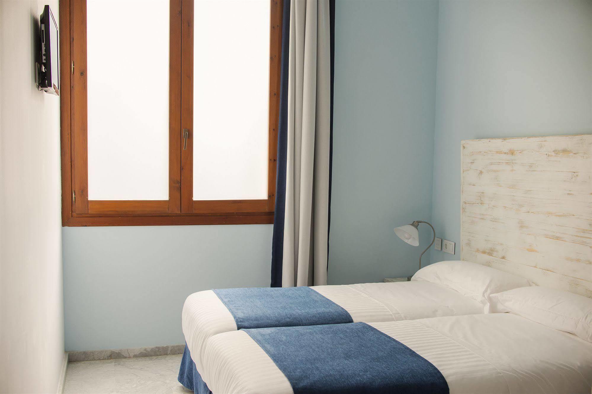 Ad Hoc Carmen Hotel Valencia Bagian luar foto