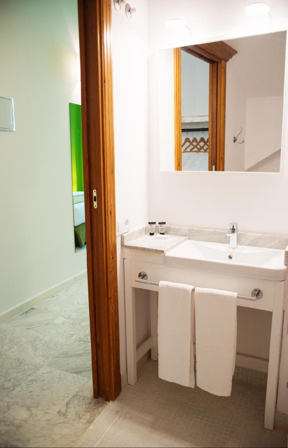 Ad Hoc Carmen Hotel Valencia Bagian luar foto